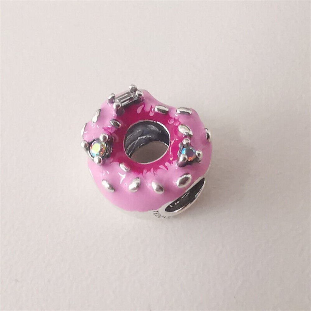 Pandora Sparkling Sprinkled Donut Charm